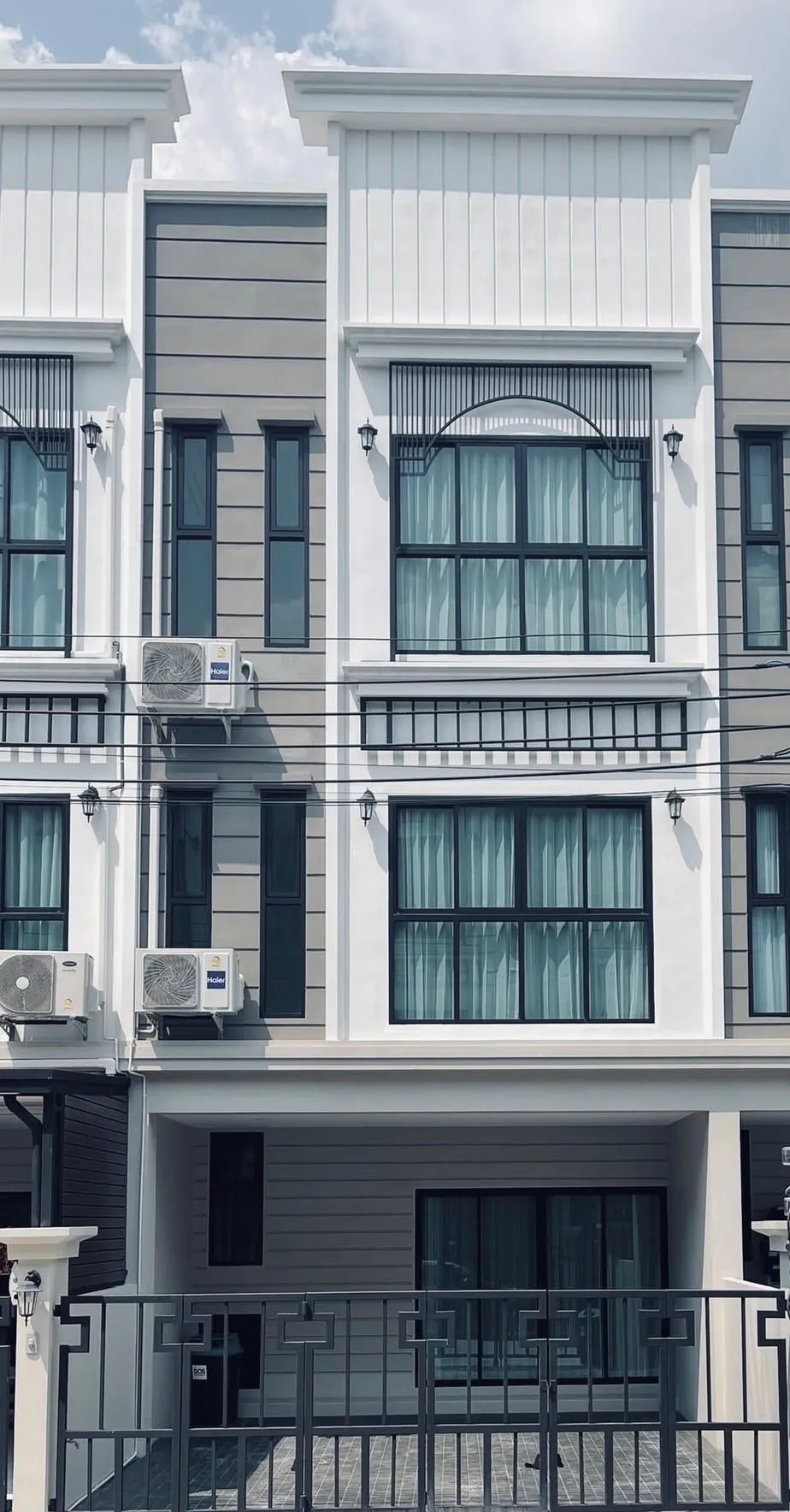 Property Main View