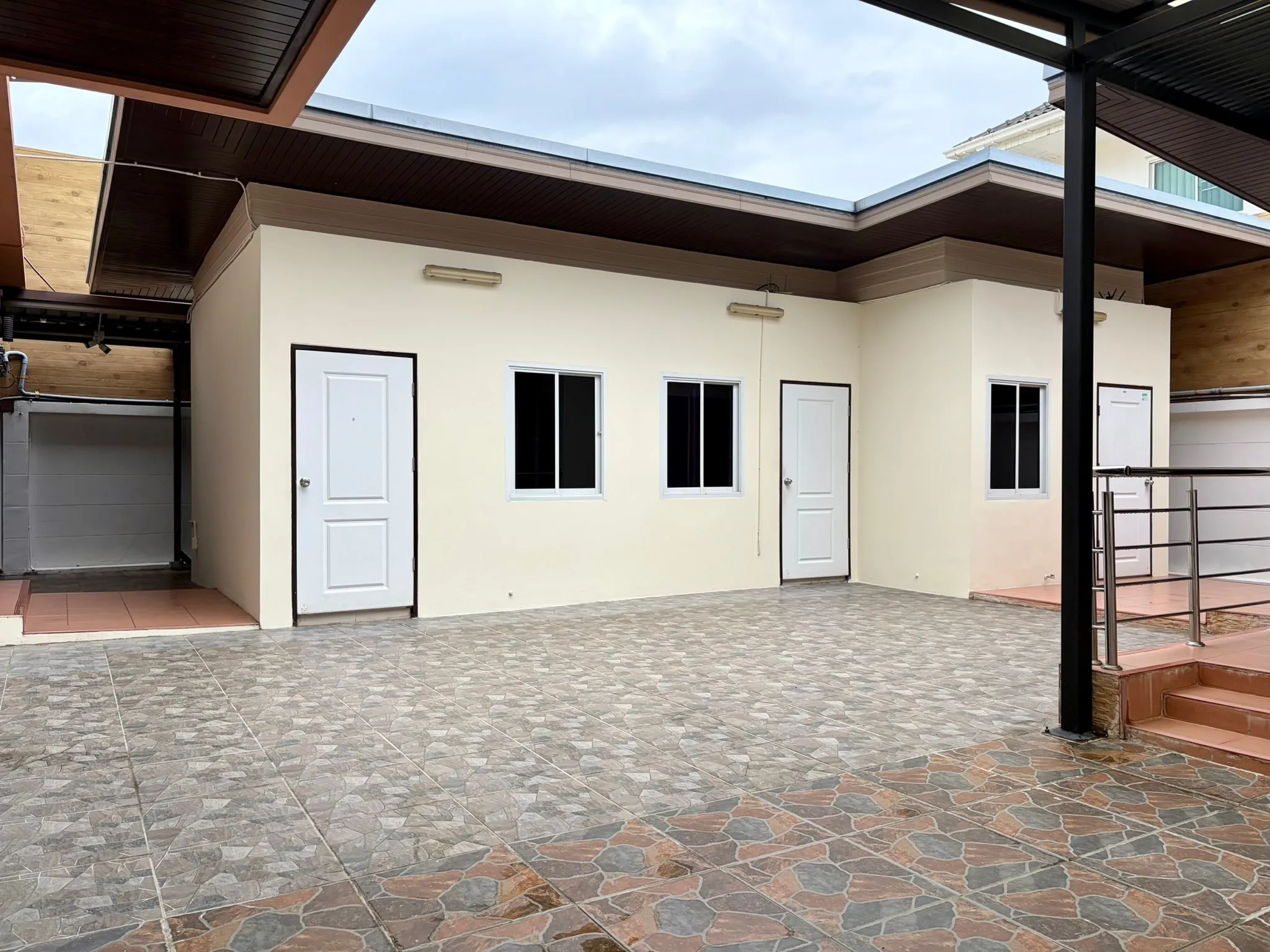 Property View 5