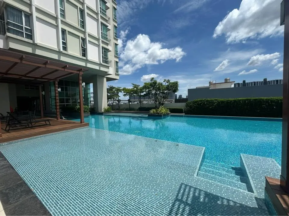 Property View 2